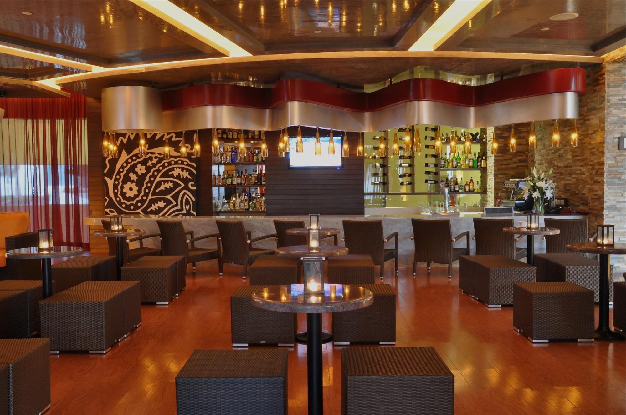 Sunset Plaza Beach Resort Puerto Vallarta All Inclusive Restaurang bild