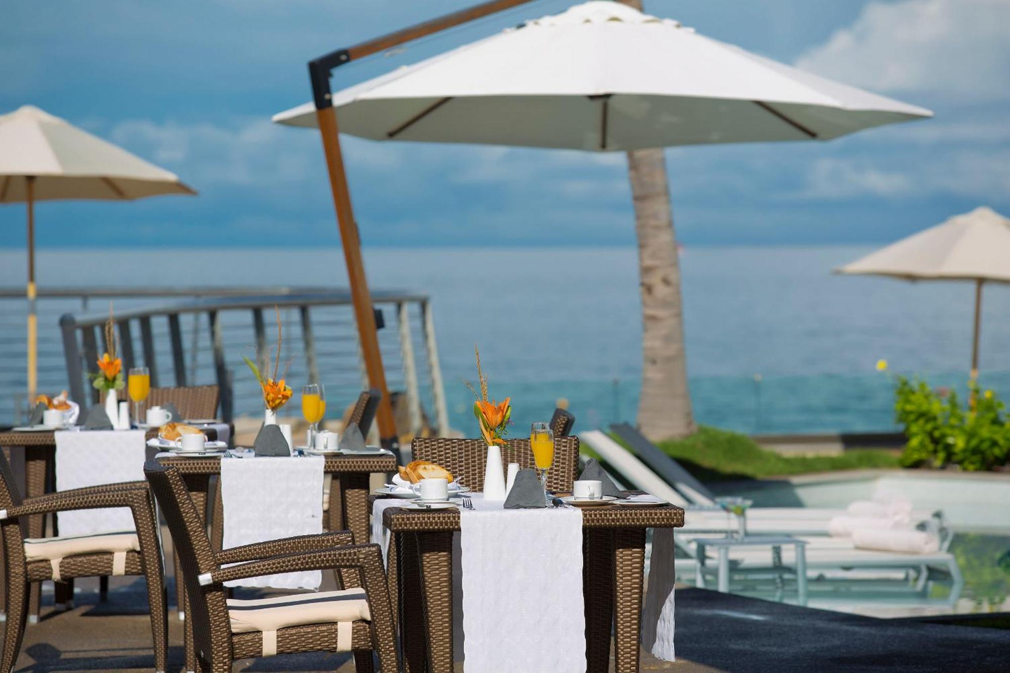 Sunset Plaza Beach Resort Puerto Vallarta All Inclusive Exteriör bild